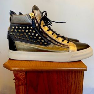Giuseppe Zanotti London High Shoe Brown Leather Bronze Trim Spikes Leather Lace